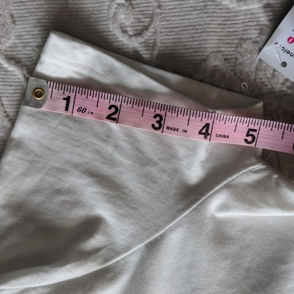 The Office Michael Scott Graphic Tee - Picture 12 of 12